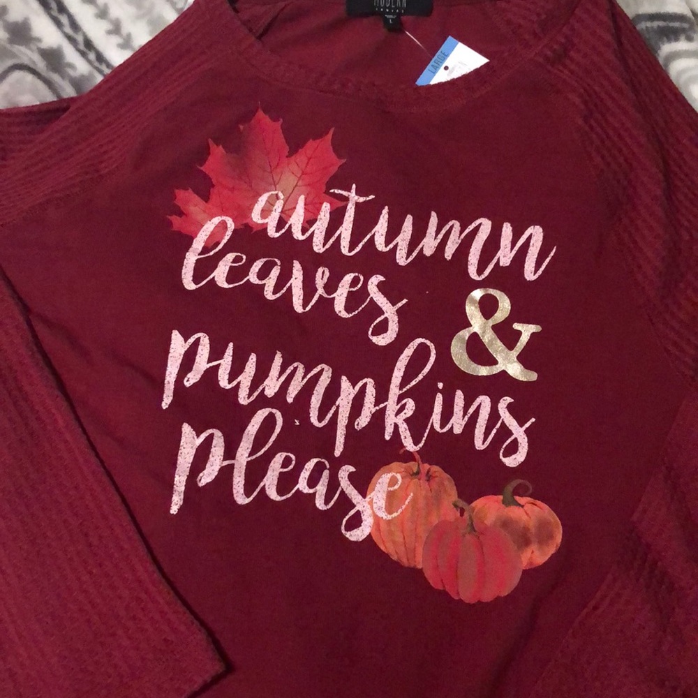 Cute NWT shirt! Autumn leaves & pumpkins please